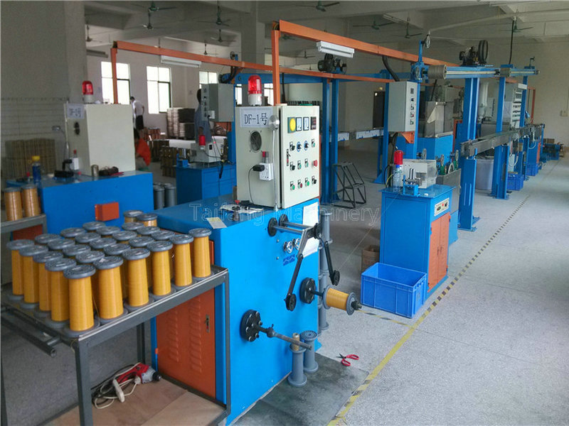 電纜擠塑機(jī)操作流程視頻，掌握核心步驟，提升生產(chǎn)效率